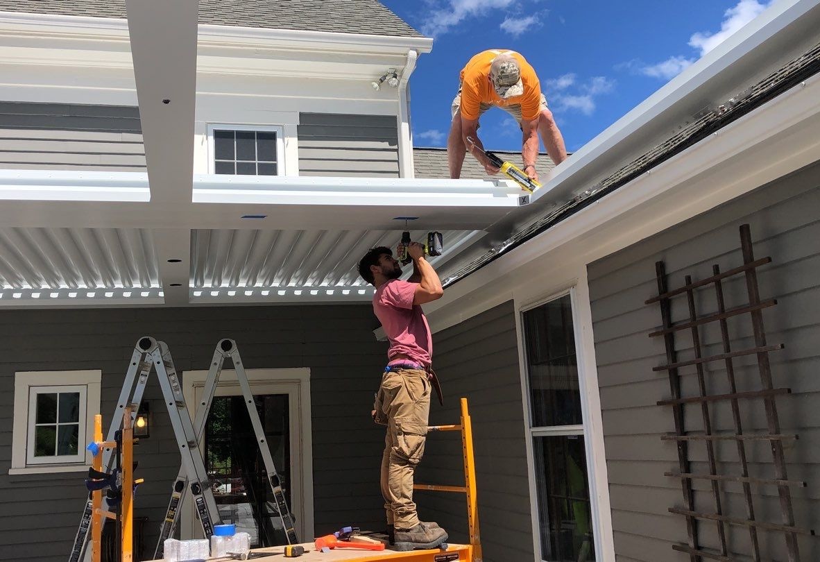 installing pergola
